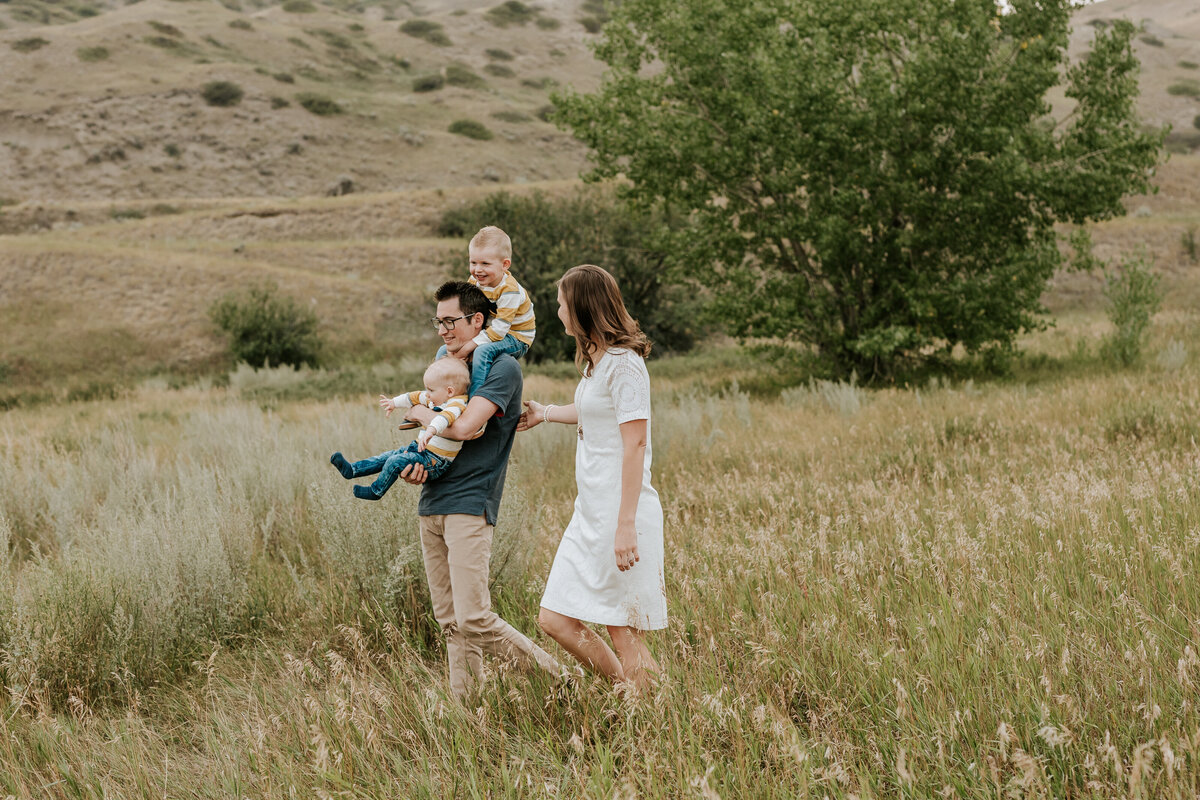Julia and Darryl De Jonge Family Session 2022-72