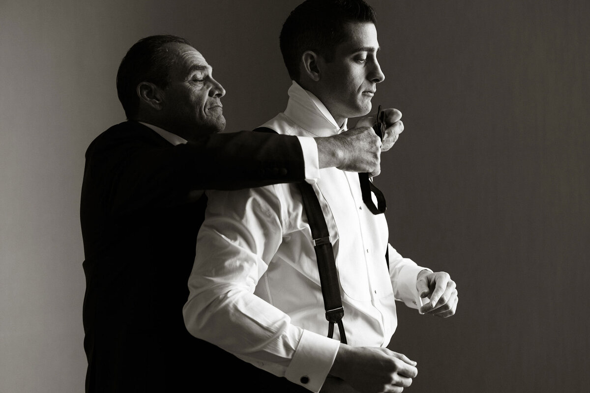 25-groom-getting-ready