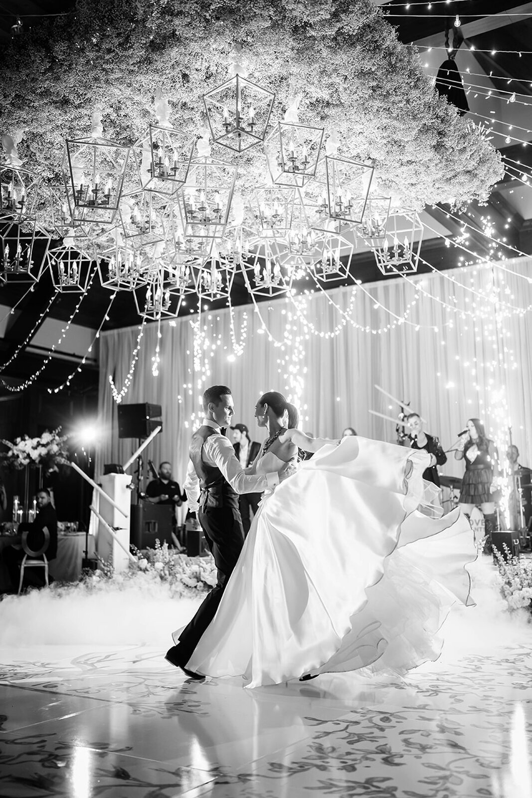 stein-eriksen-lodge-winter-park-city-wedding-pepper-nix-433L-1666bw