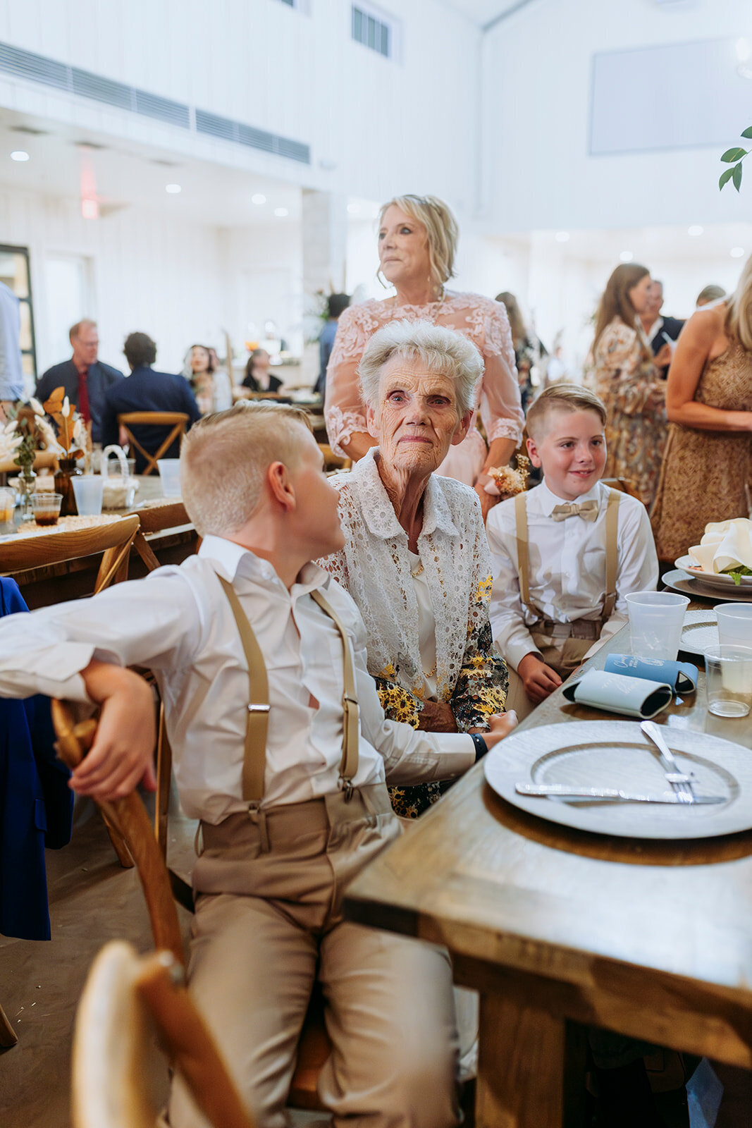 reTheBurrowWeddingPhotography-1247