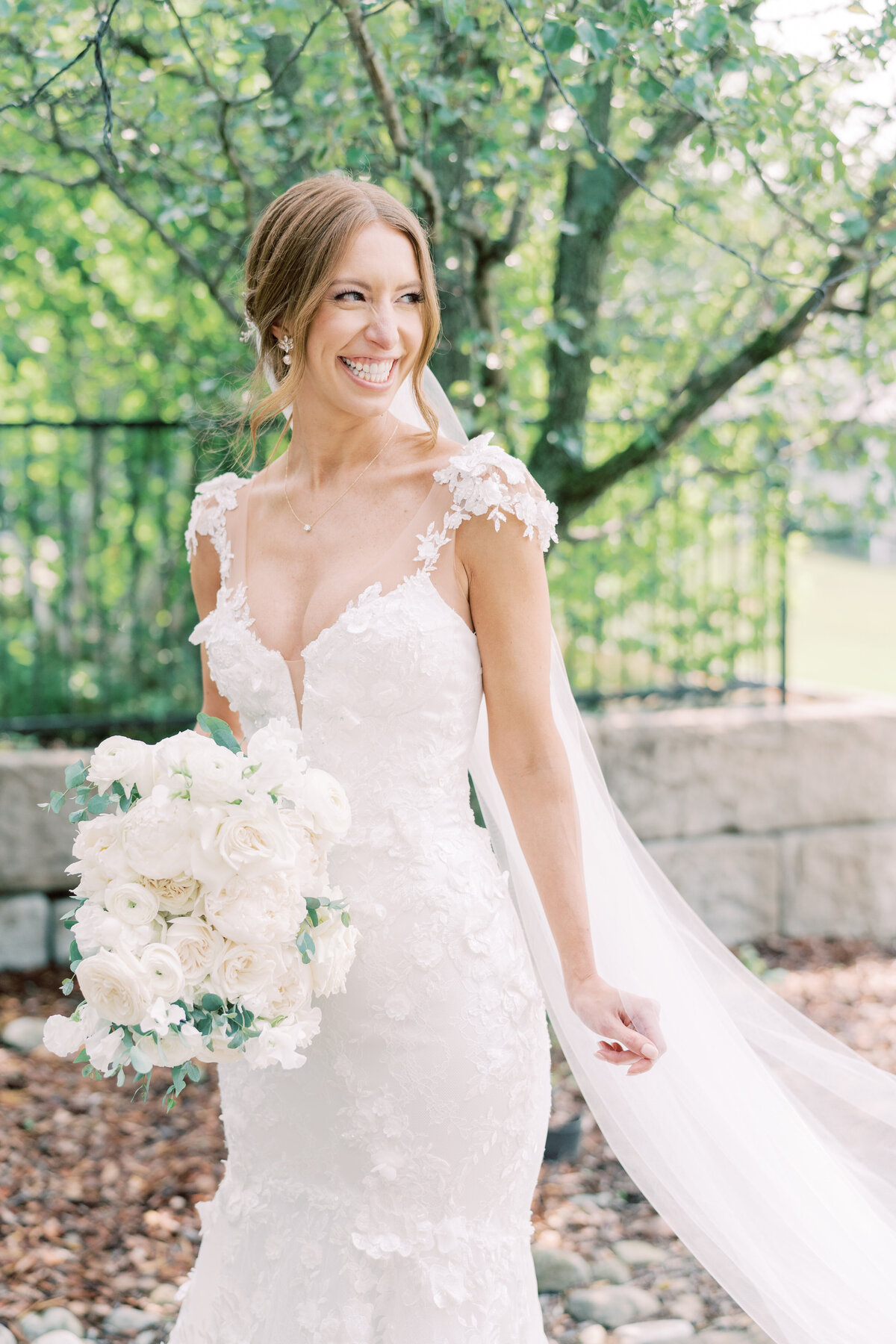 061623_Alyssa-Fred-Wedding_SNEAK-PEEKS-20