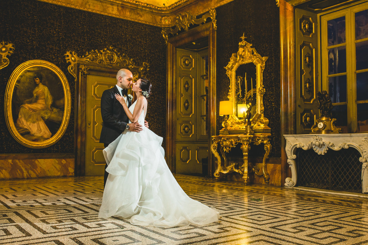 destination wedding in italy villa portrait