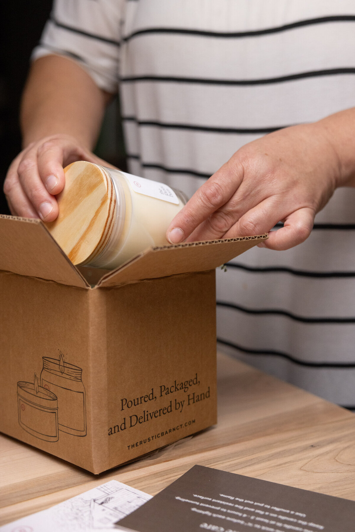 ct-brand-photography-candle-subscription-box-2