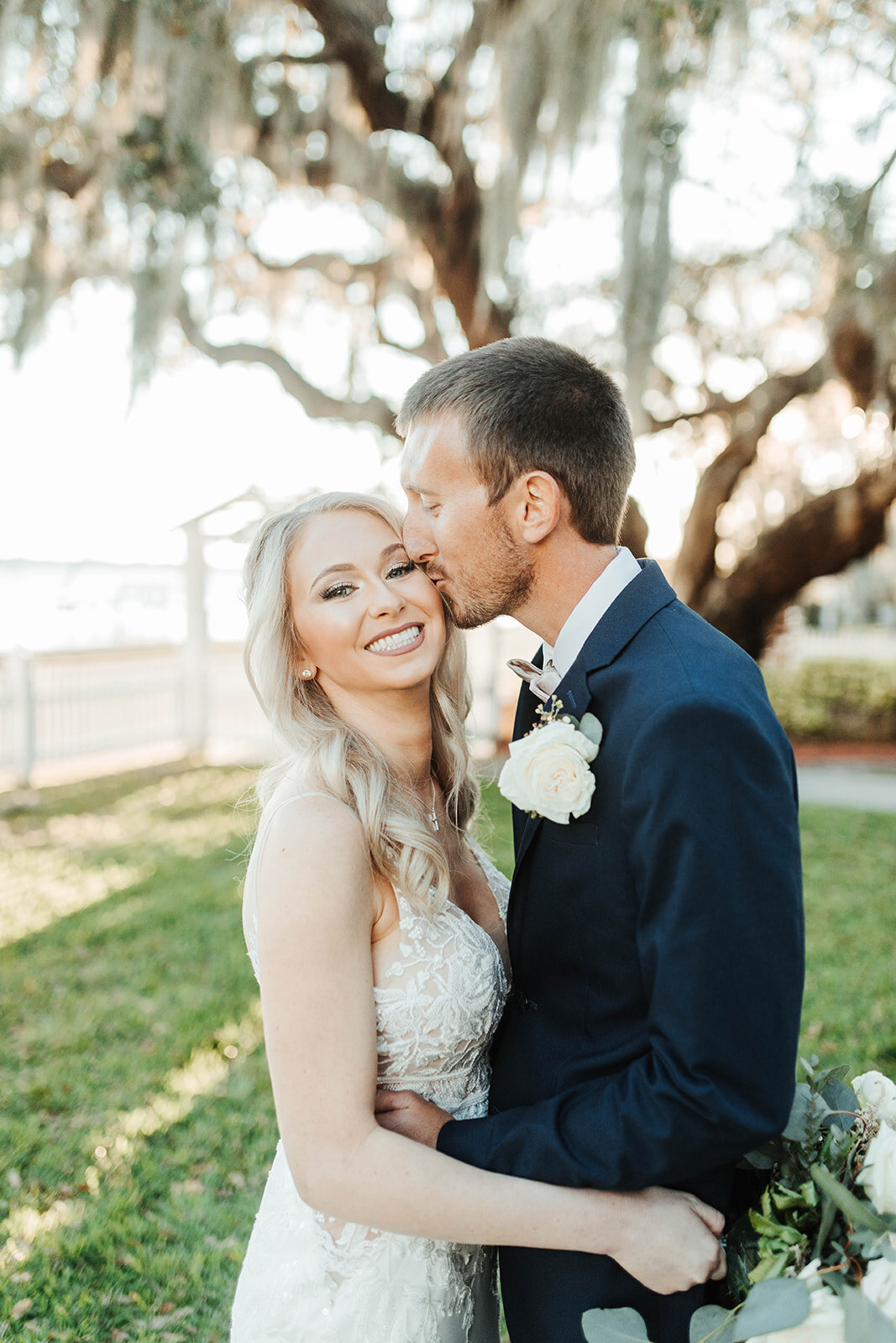 ashley-izquierdo-palmetto-bed-and-breakfast-elopement-chantilly-chic-celebrations-2