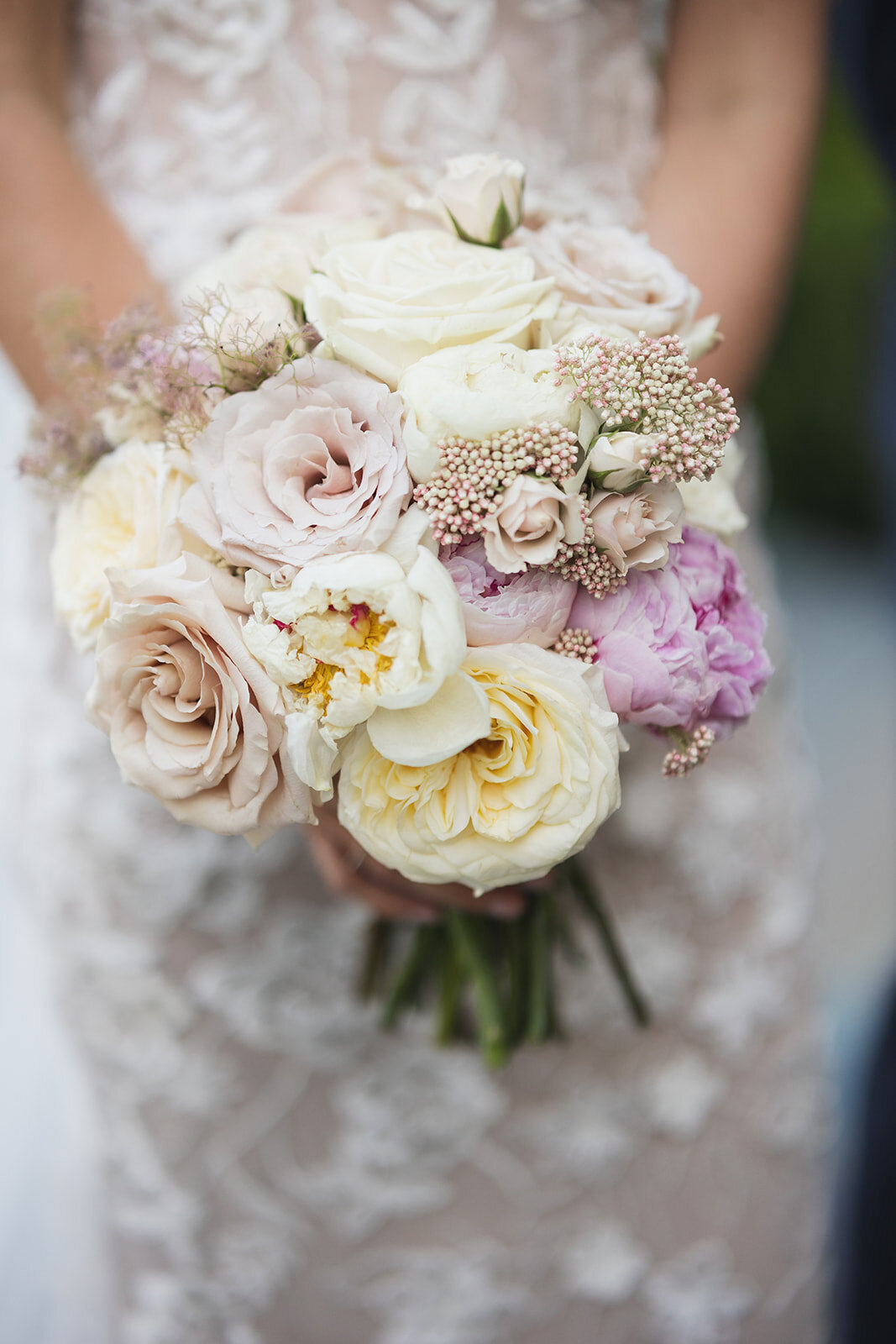 Grey-Stone-Manssion-Southern-California-Wedding-Florist-Verde-Olivo (18)