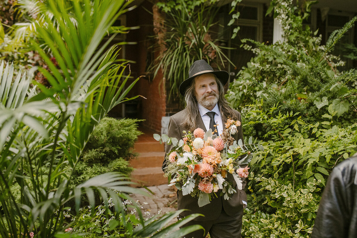 toronto-city-elopement-darling-mansion-wedding-photogrphy-intimate-modern-stylish-2485