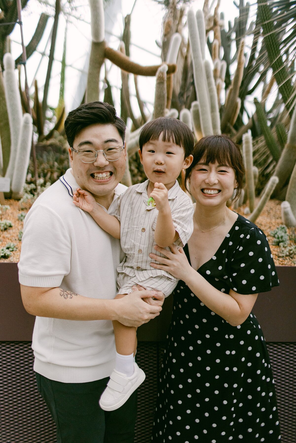 00133JJ Singapore Family Photography
