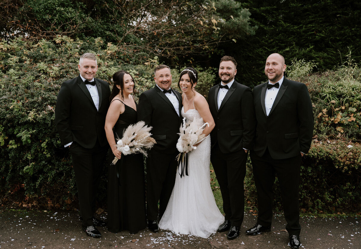 Nicola-Campbell-Timeless-Wedding-Photographer-Scotland-Doubletree-by-Hilton-North-Queensferry-Mr&MrsDavidson-48