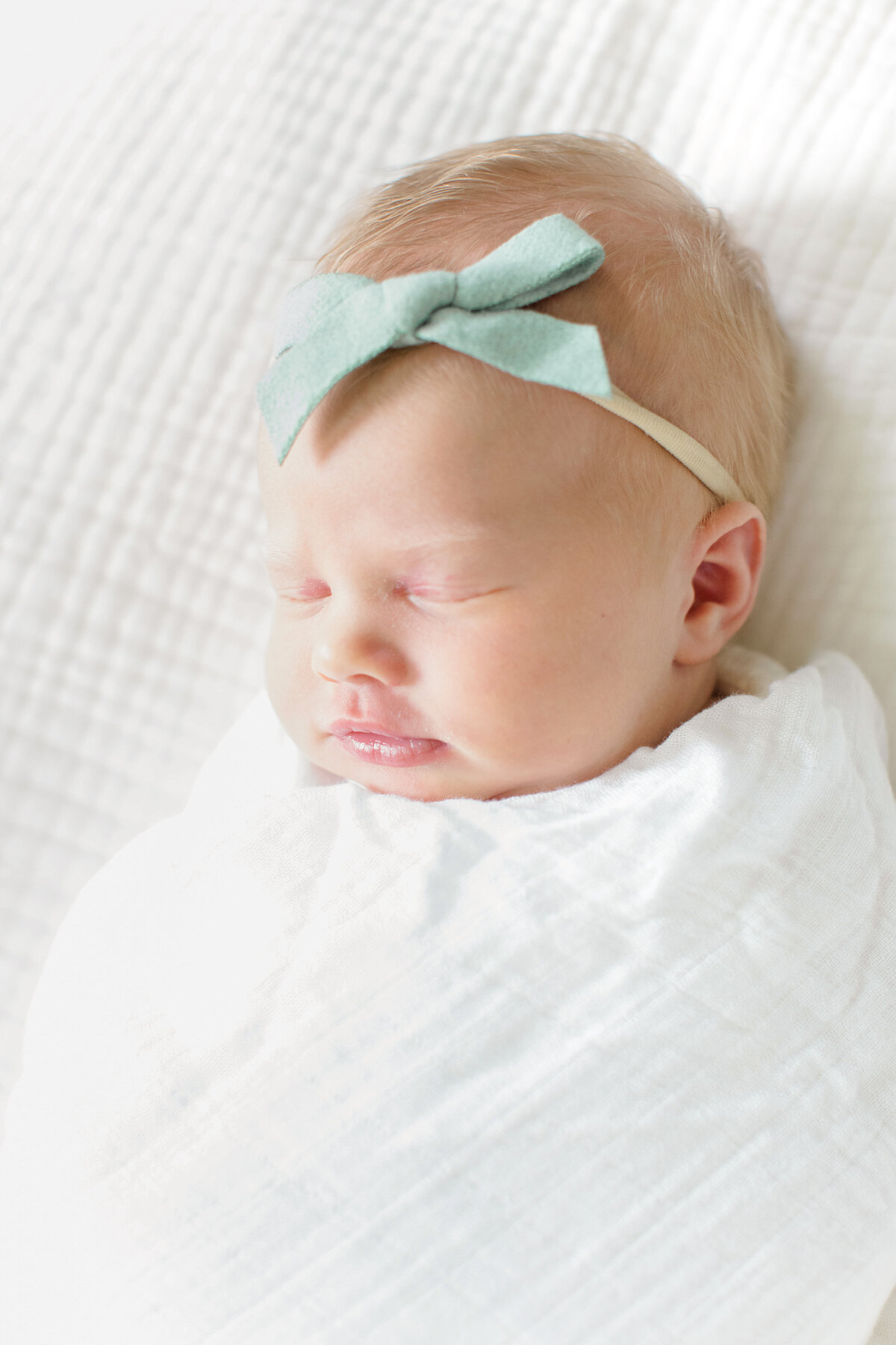 newborn photographer in carmel