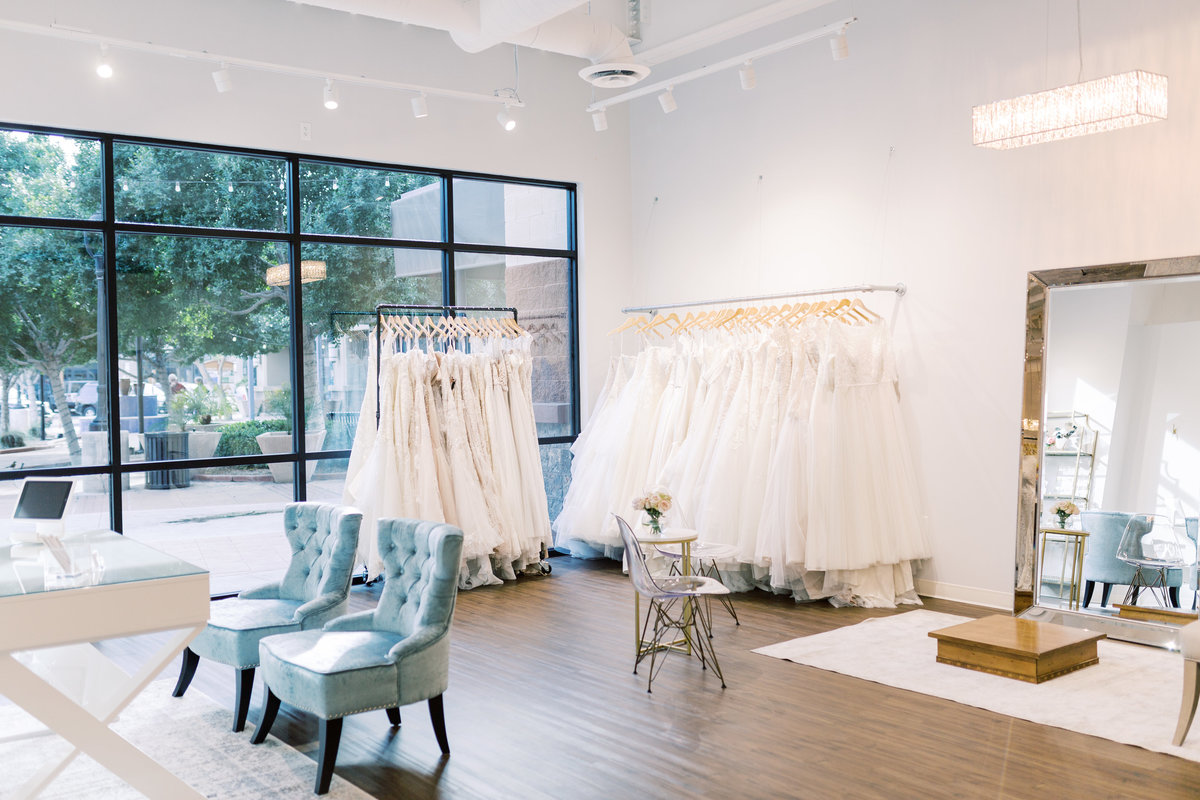 lily's bridal shop