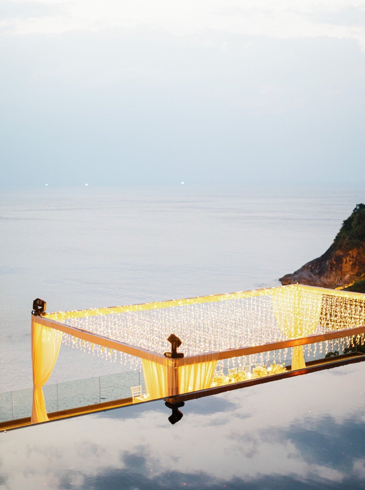 Twinkling Lights