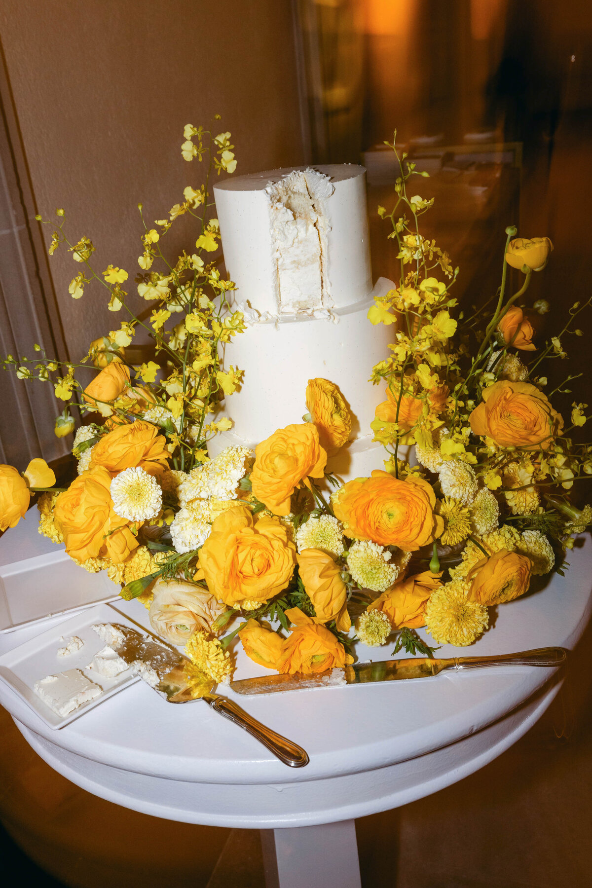 515-Art-Gallery-of-Ontario-AGO-Toronto-Canada-Zoe-Greg-Wedding-41