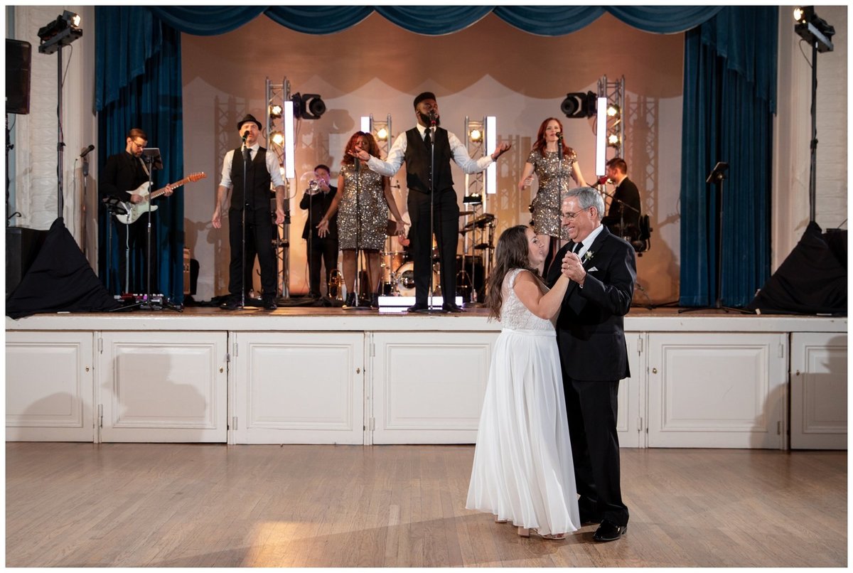 TFWC Mansion Austin wedding photographer father daughter dance
