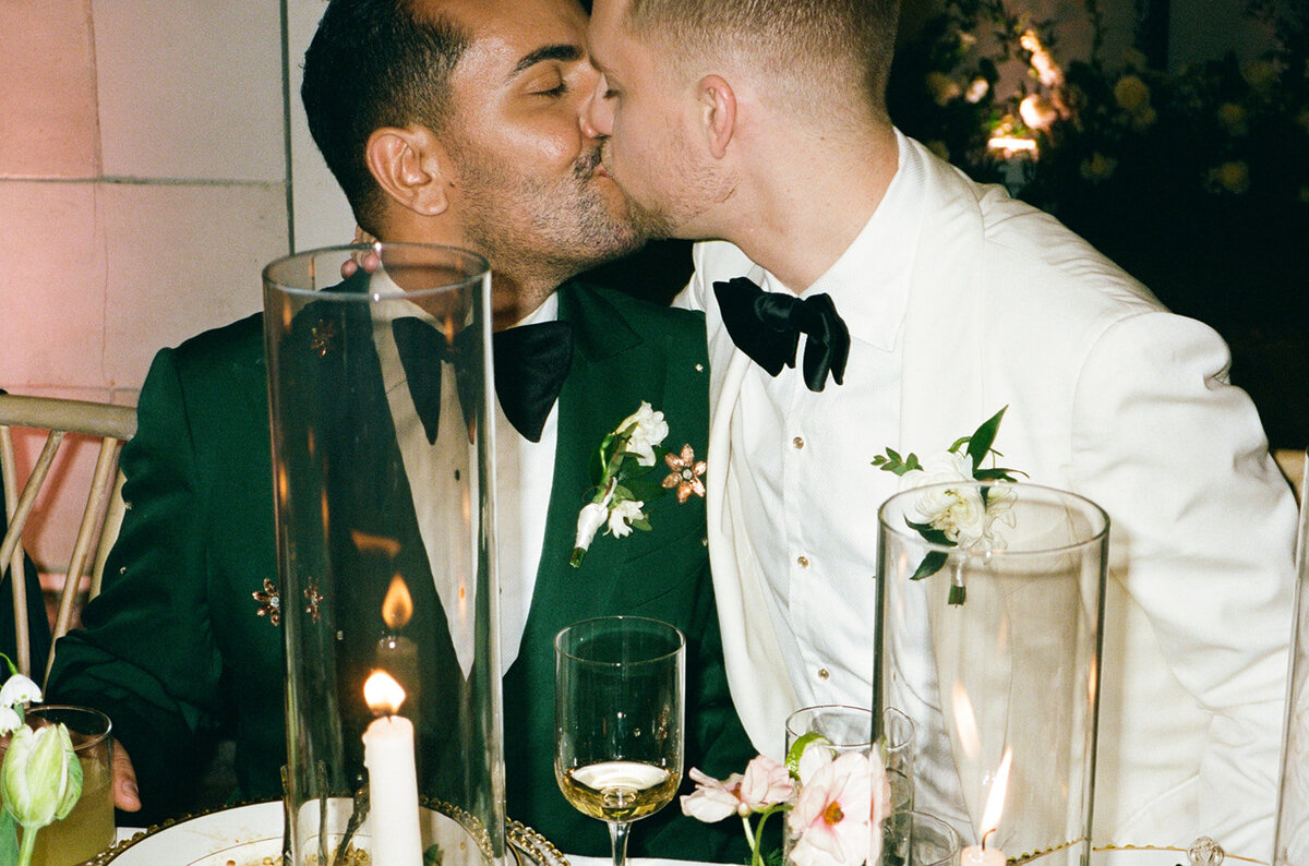 Film-wedding-35mm-Larisa-Shorina-NYC-Paris-190