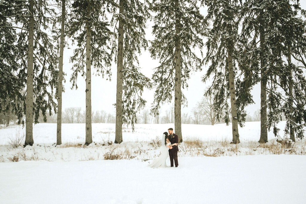 Intimate Wedding and Elopement Photographer43