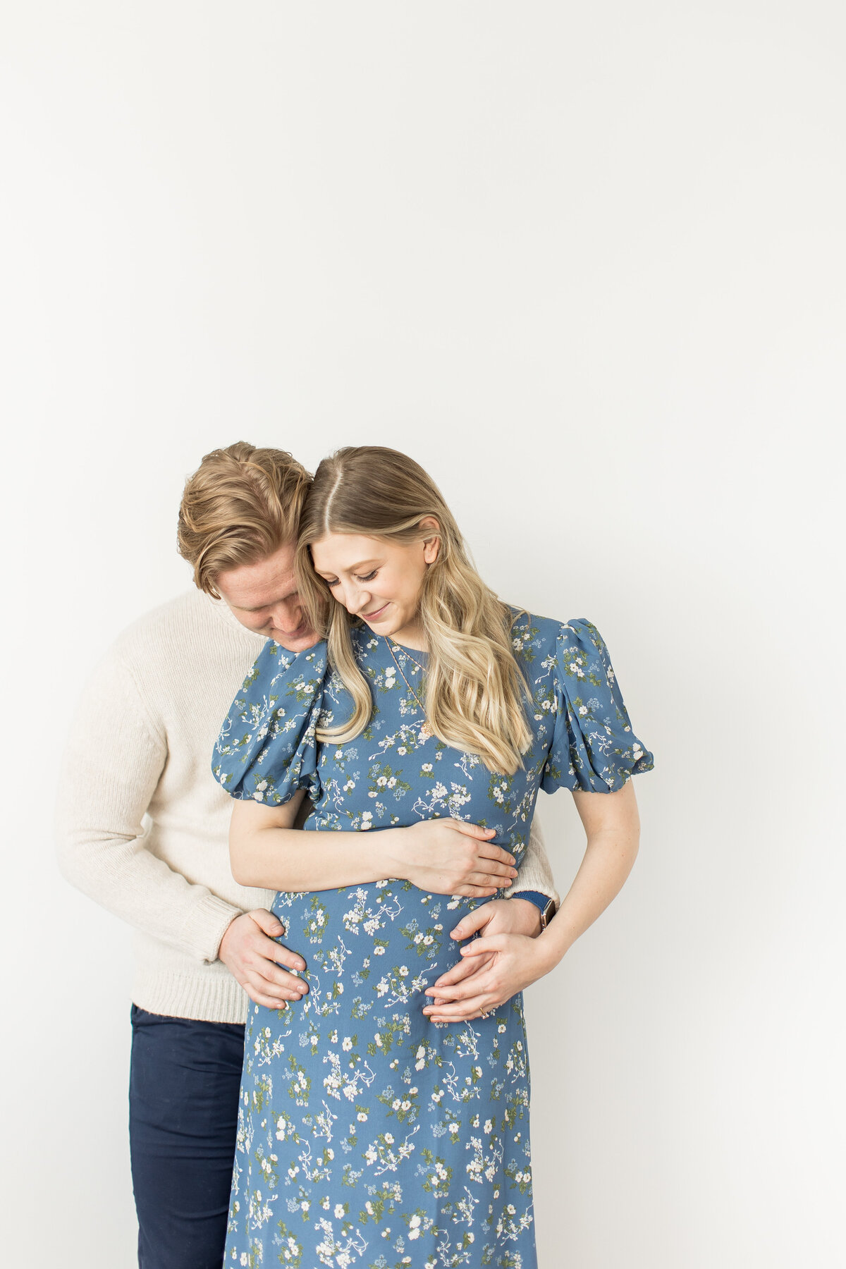 Fargo ND Maternity Newborn Lifestyle Photographers