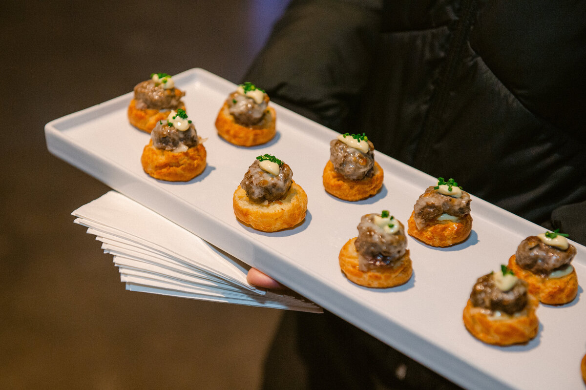 089-MJ0_0715-michaela-joy-photography-corporate-holiday