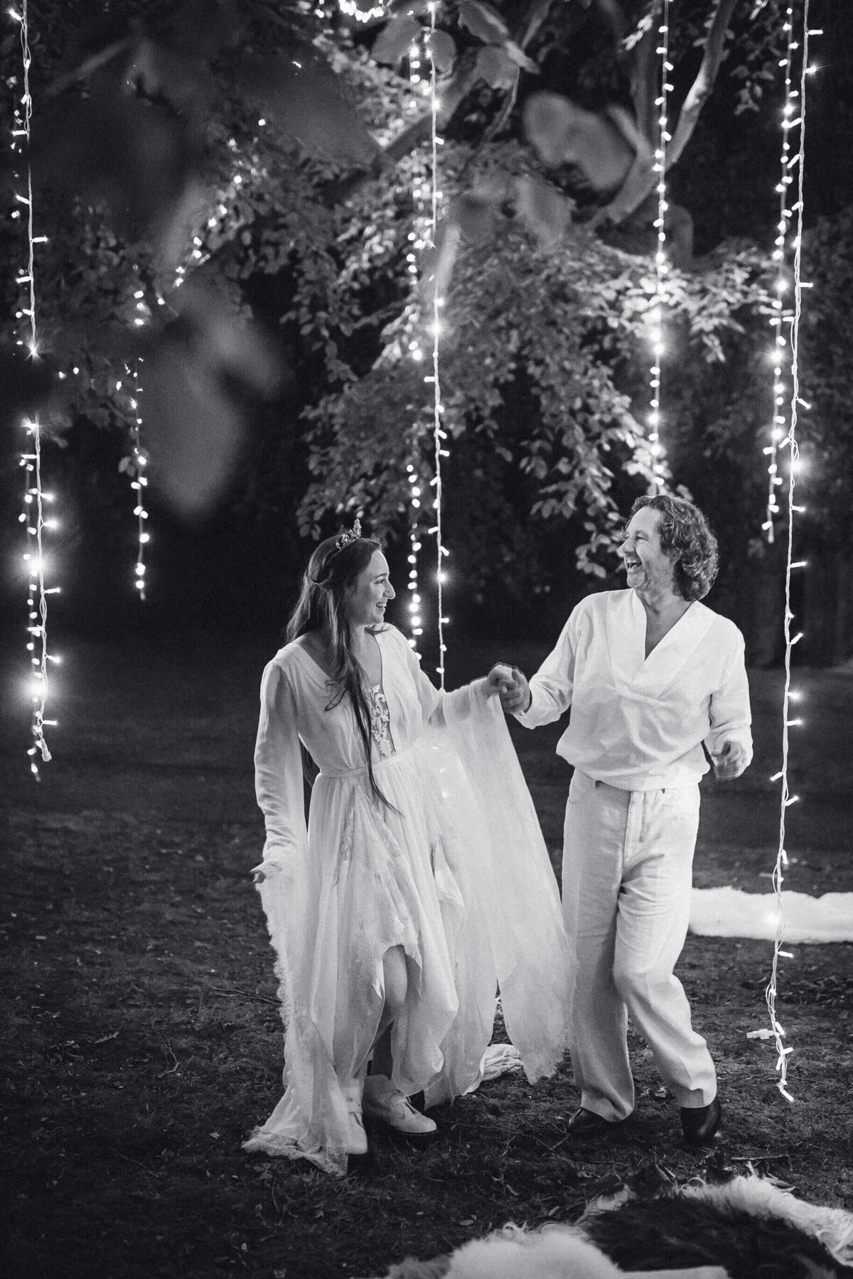 Roger&Paris, Lara&BizzyArnott, August 10, 2025, 1804