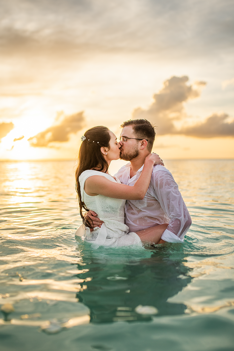in-the-ocean-Destination-Wedding-Photography