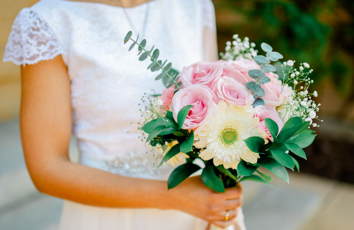 FL Wedding Photographer Jimena Del Carpio Photography wedding flower bouquet