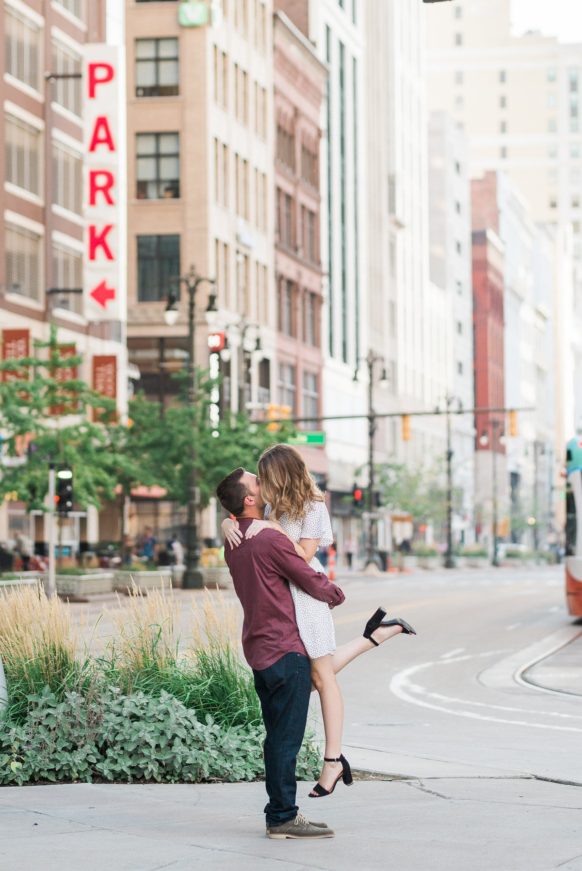 downtown-detroit-engagement