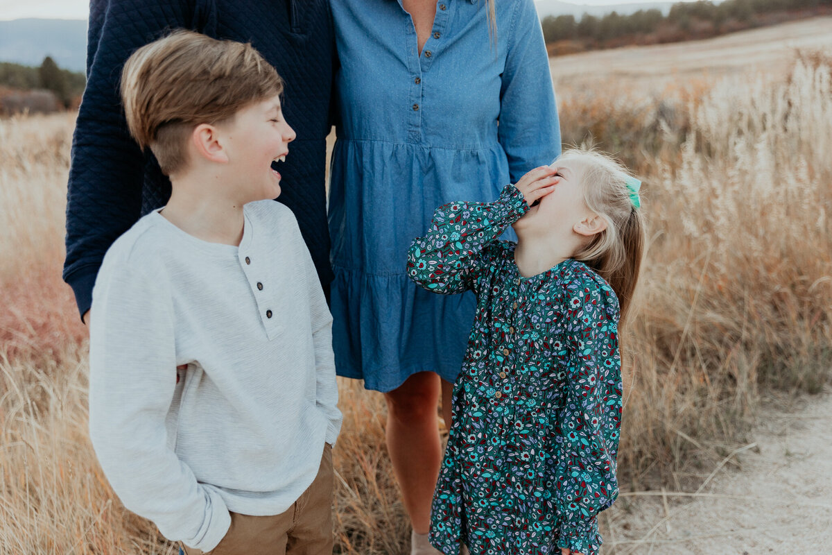 castle-rock-family-brother-sister-laughing