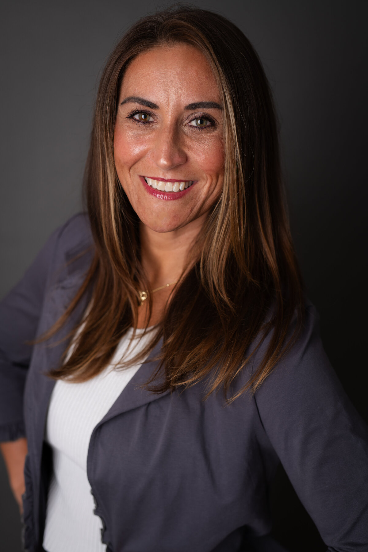 Capture your confidence and personality with a professional headshot at Nicole Mele Photography | The Studio in North Haven, CT. Perfect for entrepreneurs, corporate professionals, and personal branding, this studio session delivers high-quality, polished images ideal for LinkedIn, websites, and marketing. Book your session today!