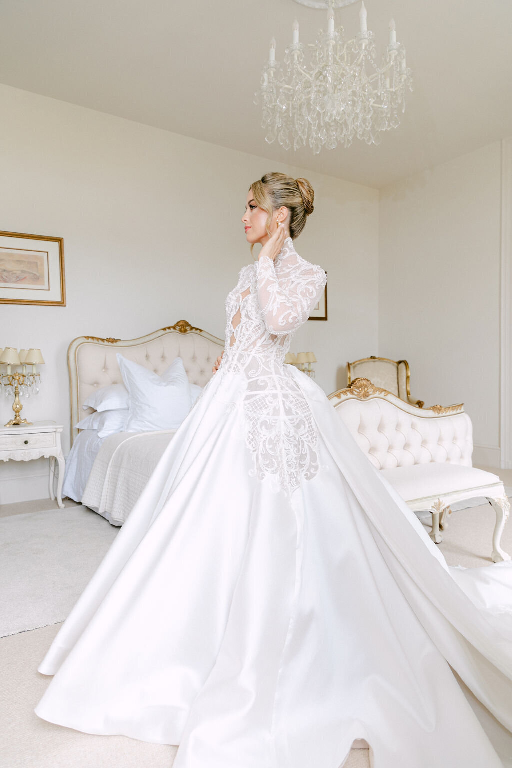 white-wedding-dress