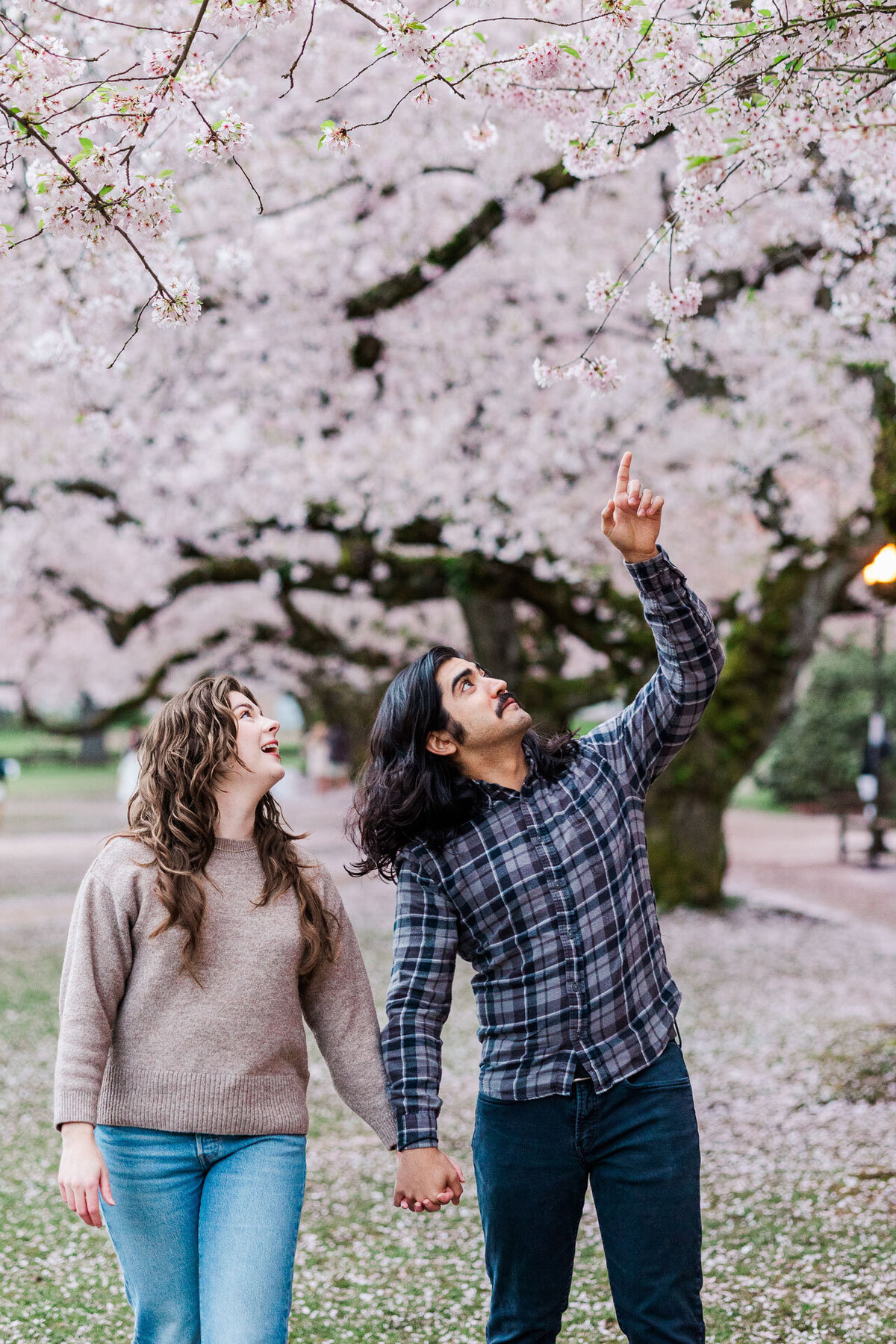 UW-Cherry-Blossoms-Engagement-Photos-46