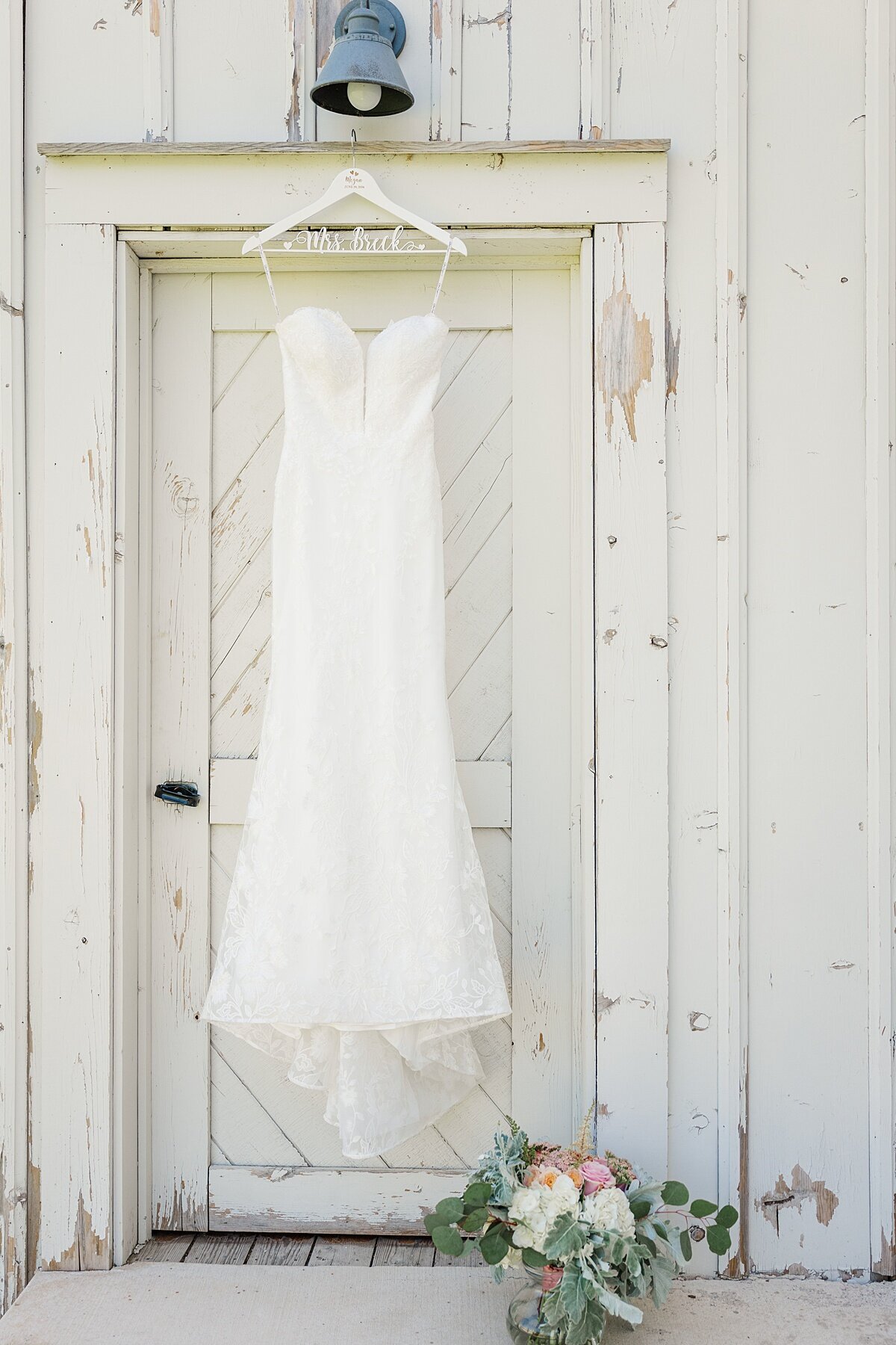 The-white-barn-wedding-bridal-dress