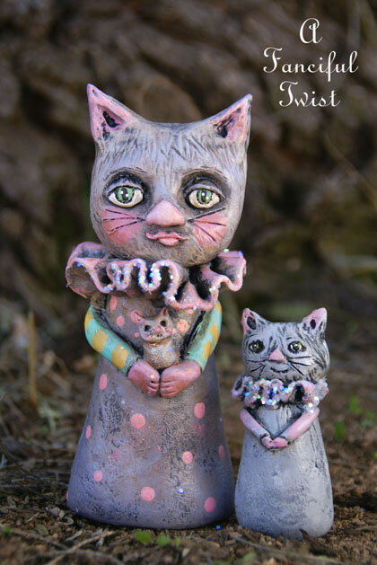 maude-and-her-kittens-close-up