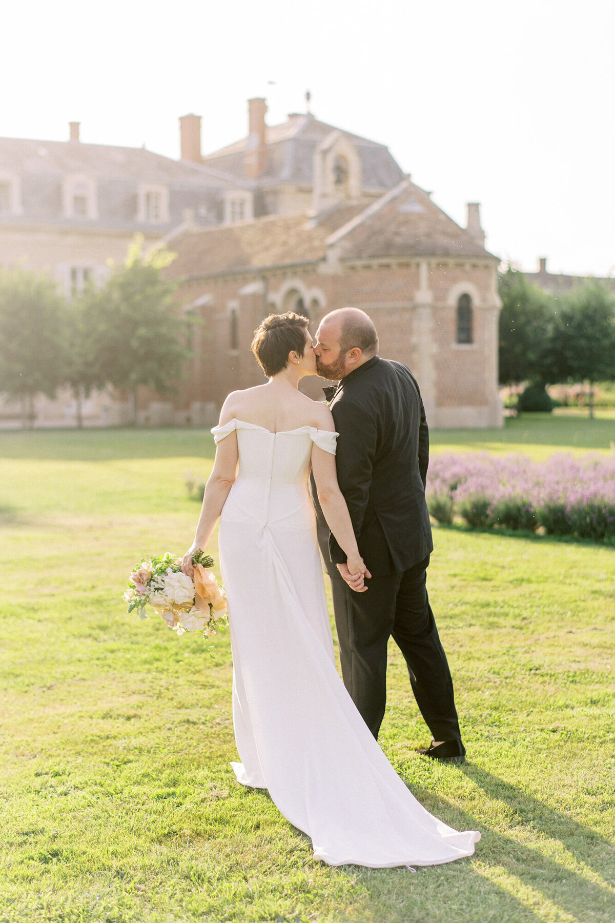 Maïlys Fortune Photography Husband Wife Wedding Weddings Photography France Switzerland Italy Timeless Dreamy Imagery Bilingual French English Destination Weddings Destination Wedding Provence French Riviera Paris Lake Como Tuscany147