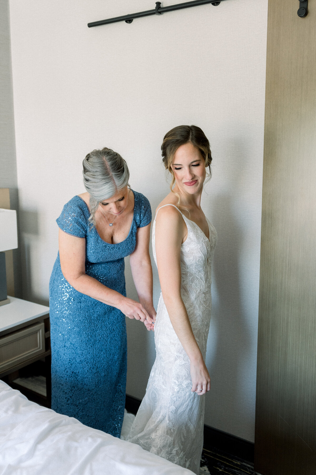 cassie-nichole-ohio-wedding-photographer-julius-maddie-columbus-wedding-sneak-peeks-5