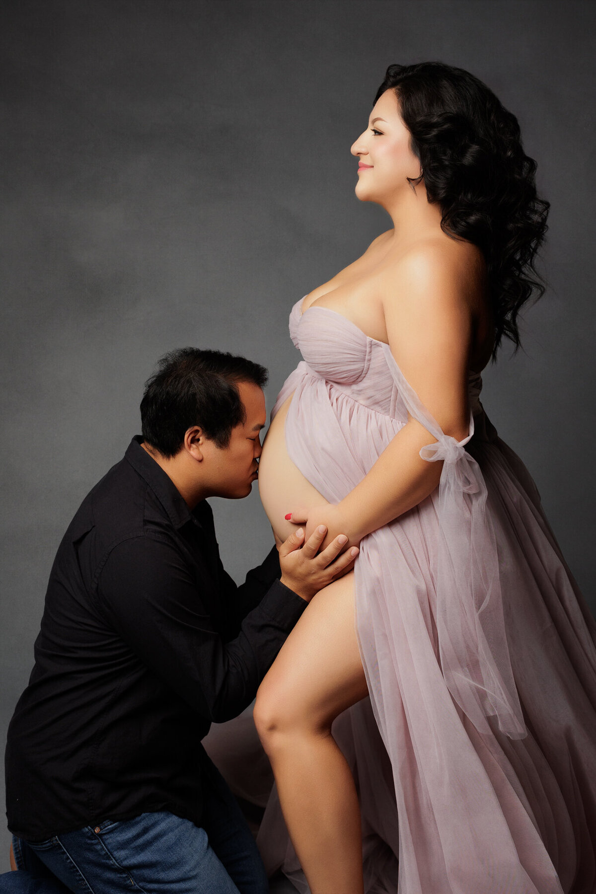 NWA studio maternity photography, best maternity photographer near me, maternity portraits NW Arkansas
