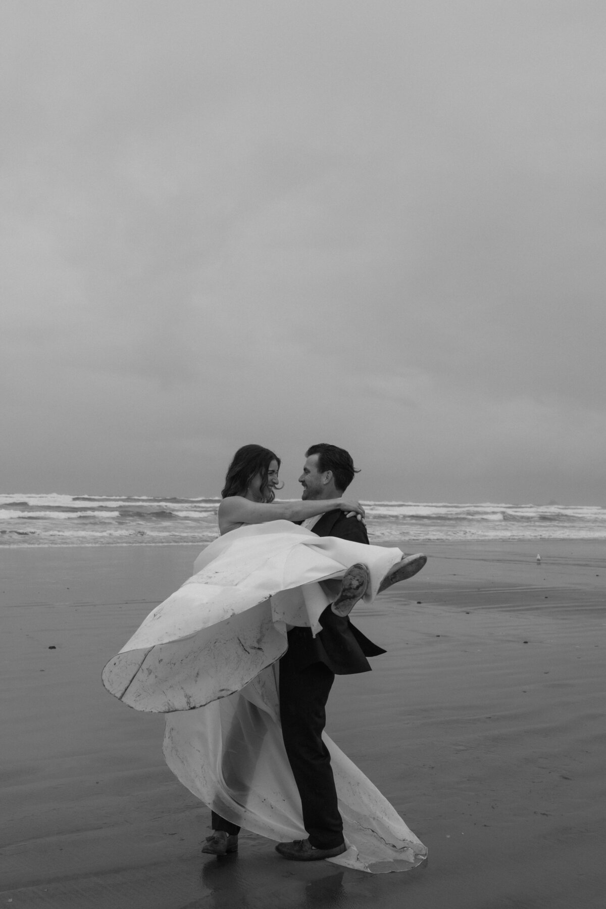 CannonBeachCouple-23