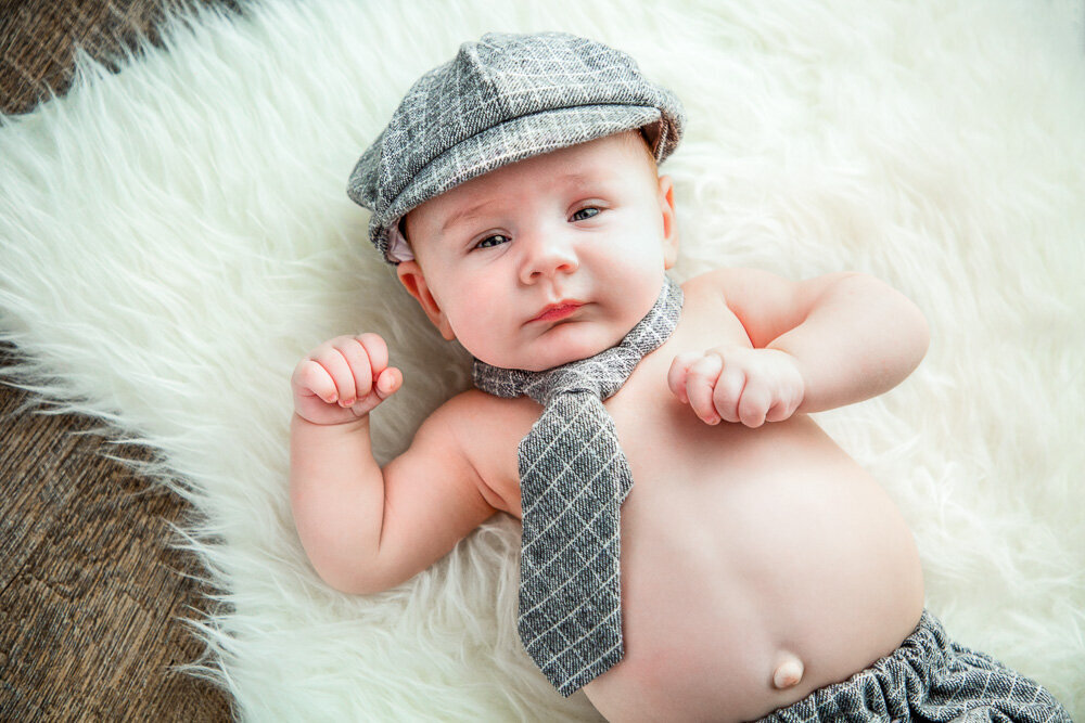Baby-Photography-Grey-Hat-and-Tie-Oshawa