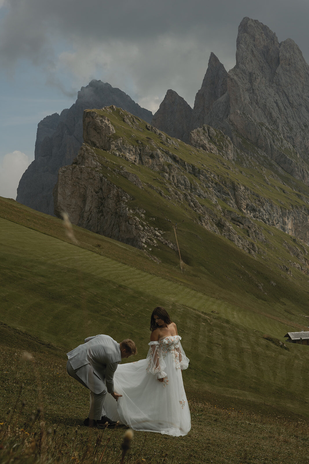 destination-wedding-elopement-photographer-italy-dolomites-seceda-documentary-tanya-davids-photo-film-72