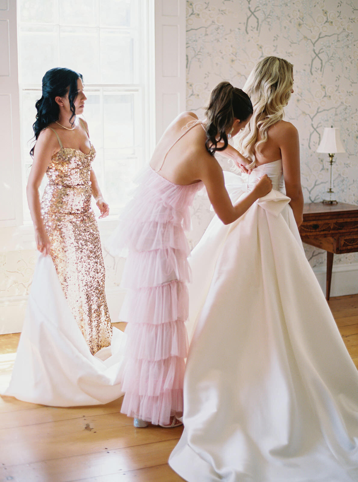 Pink destination wedding in newport-Halie Child Photography-8