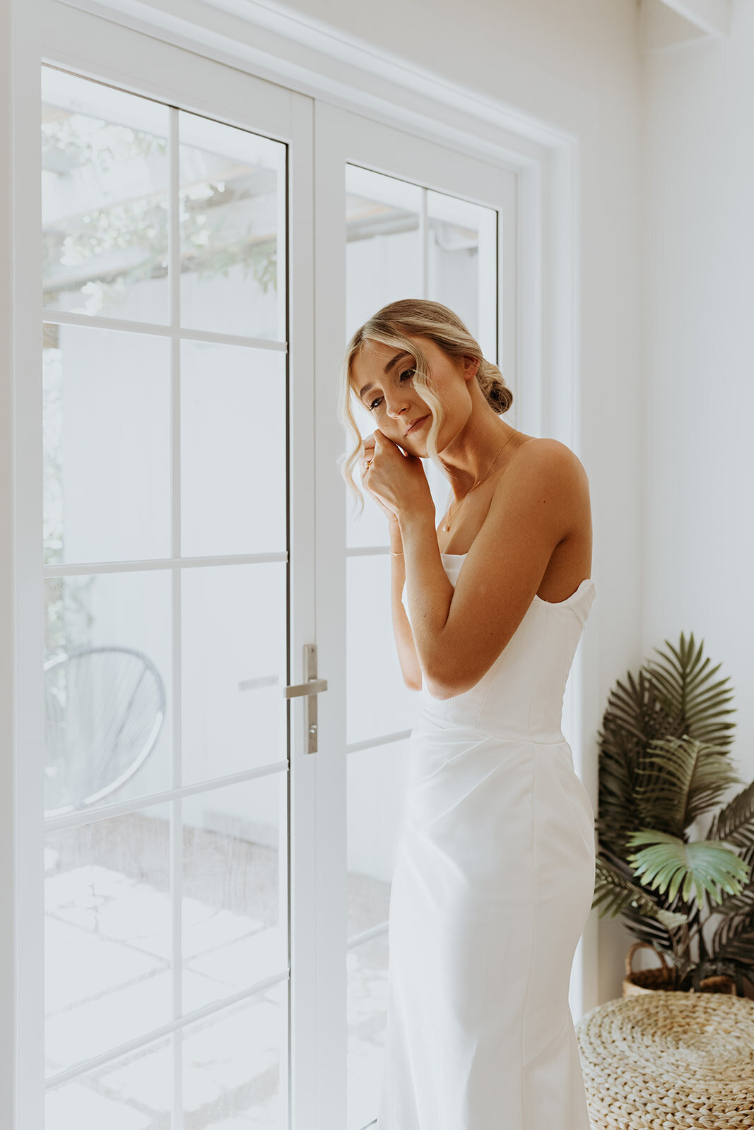 Sneak peek (30 of 195)