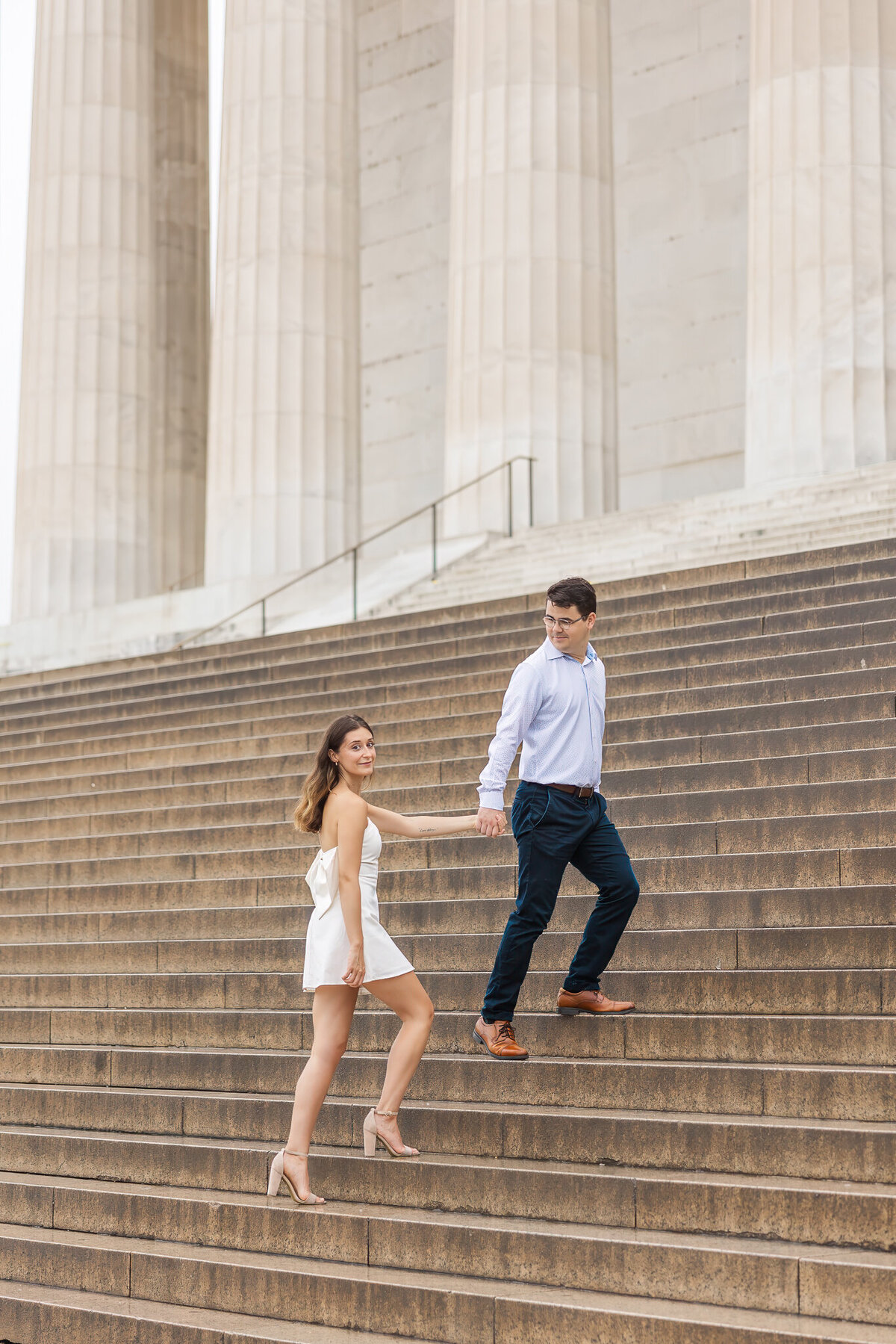 Karisa-Denae-Photography-Lincoln-Memorial-Washington-Monument-Engagement-Photos-4