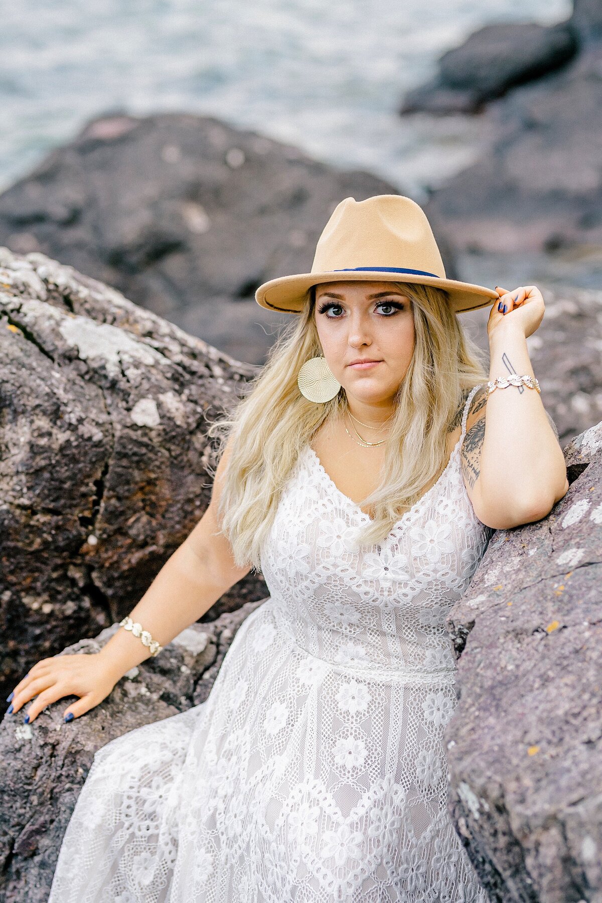 TofteCoveBluefinBaySummerWeddingLakesideLakeSuperiorNavyBeige_0075