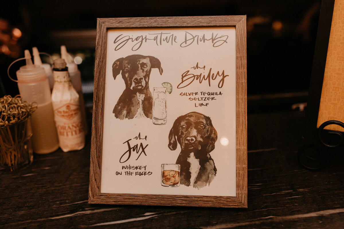 pet drink signs for the bar at a rustic wedding