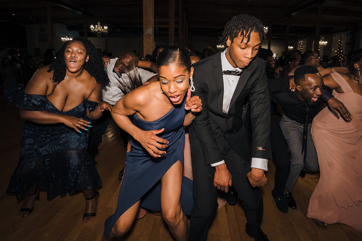 Ed and Aileen Photography Chicago Illinois Digital Film Wedding Engagement Photographers Destination Bibb Mill4
