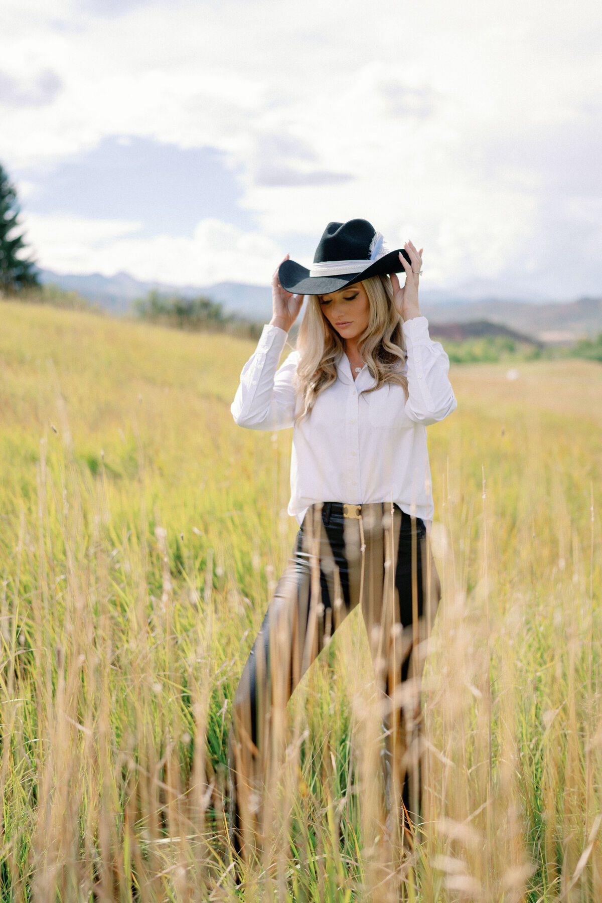 aspen wedding photographer hotel jerome wedding-13