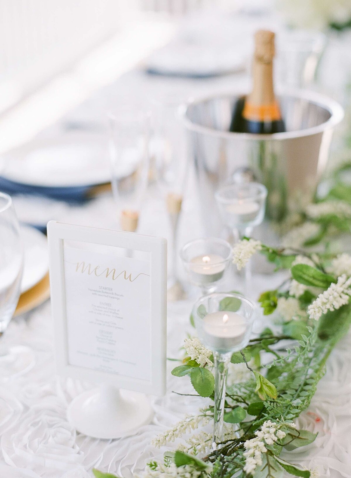 the-carefree-bride-self-planning-budget-wedding-4073