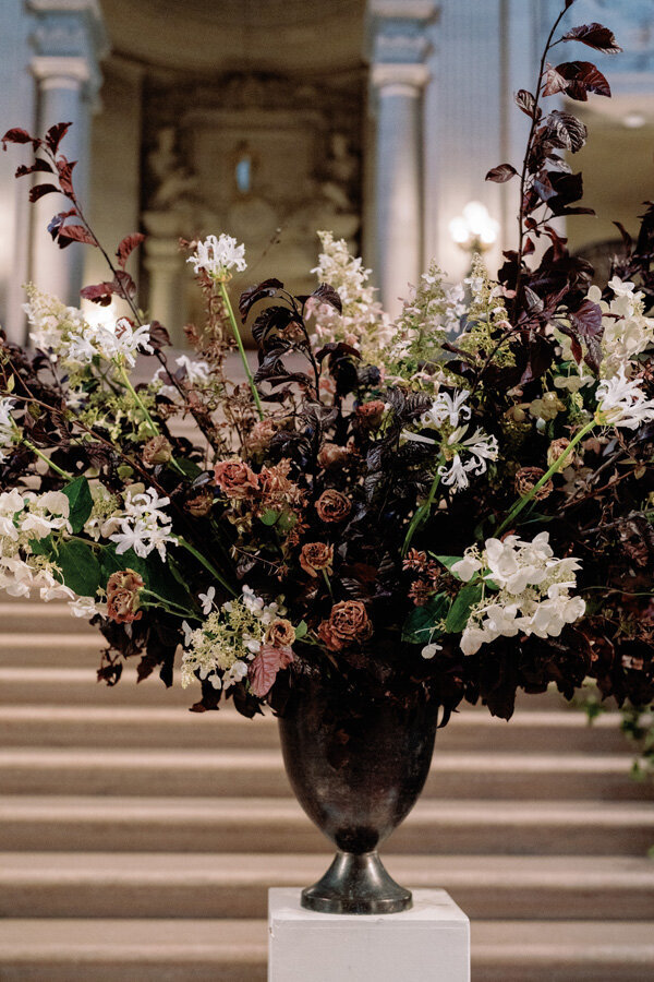 Lauren+Alex_sf_city_hall_045