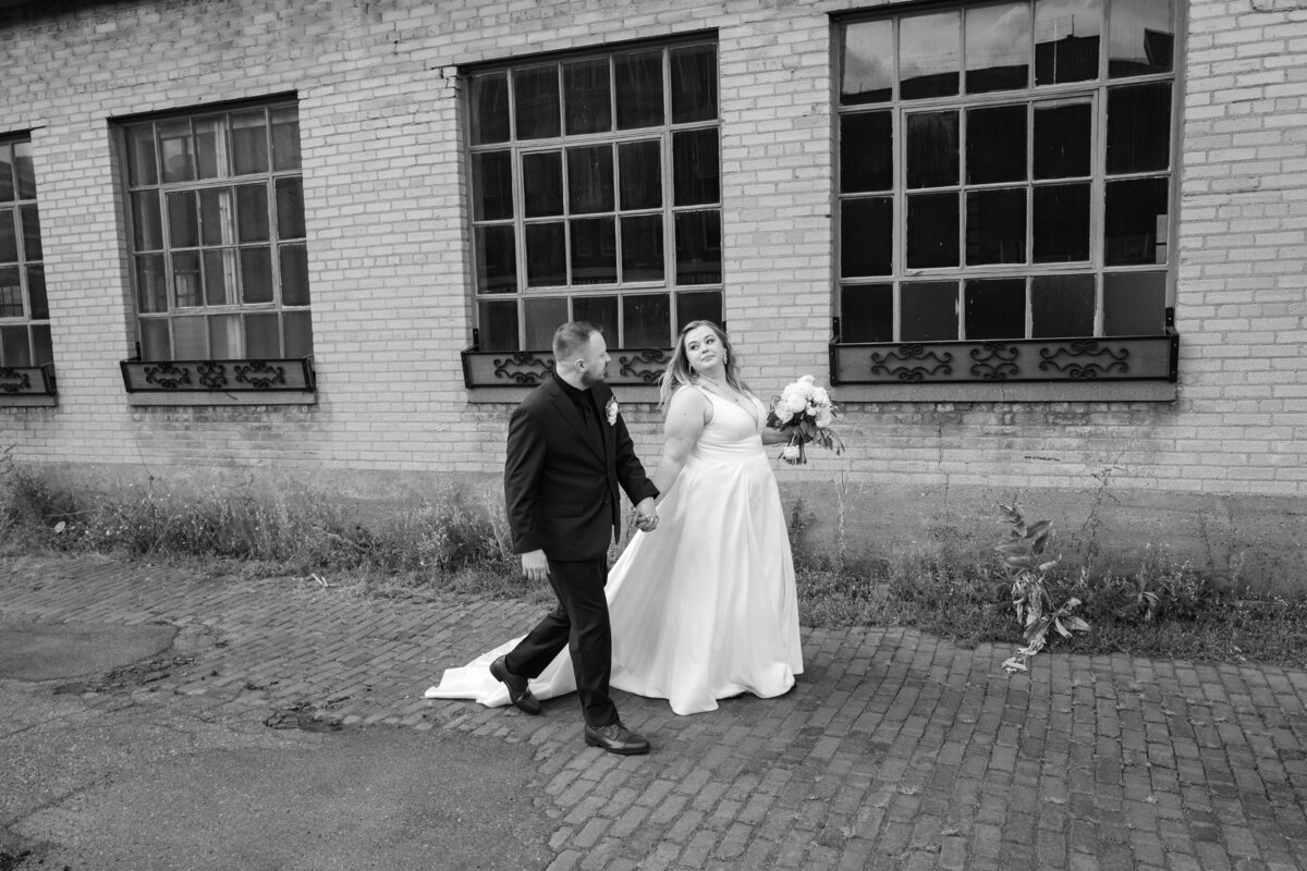 Earl-&-Wilson-wedding-St.-Paul-MN-M&J-Clever-Disarray-128