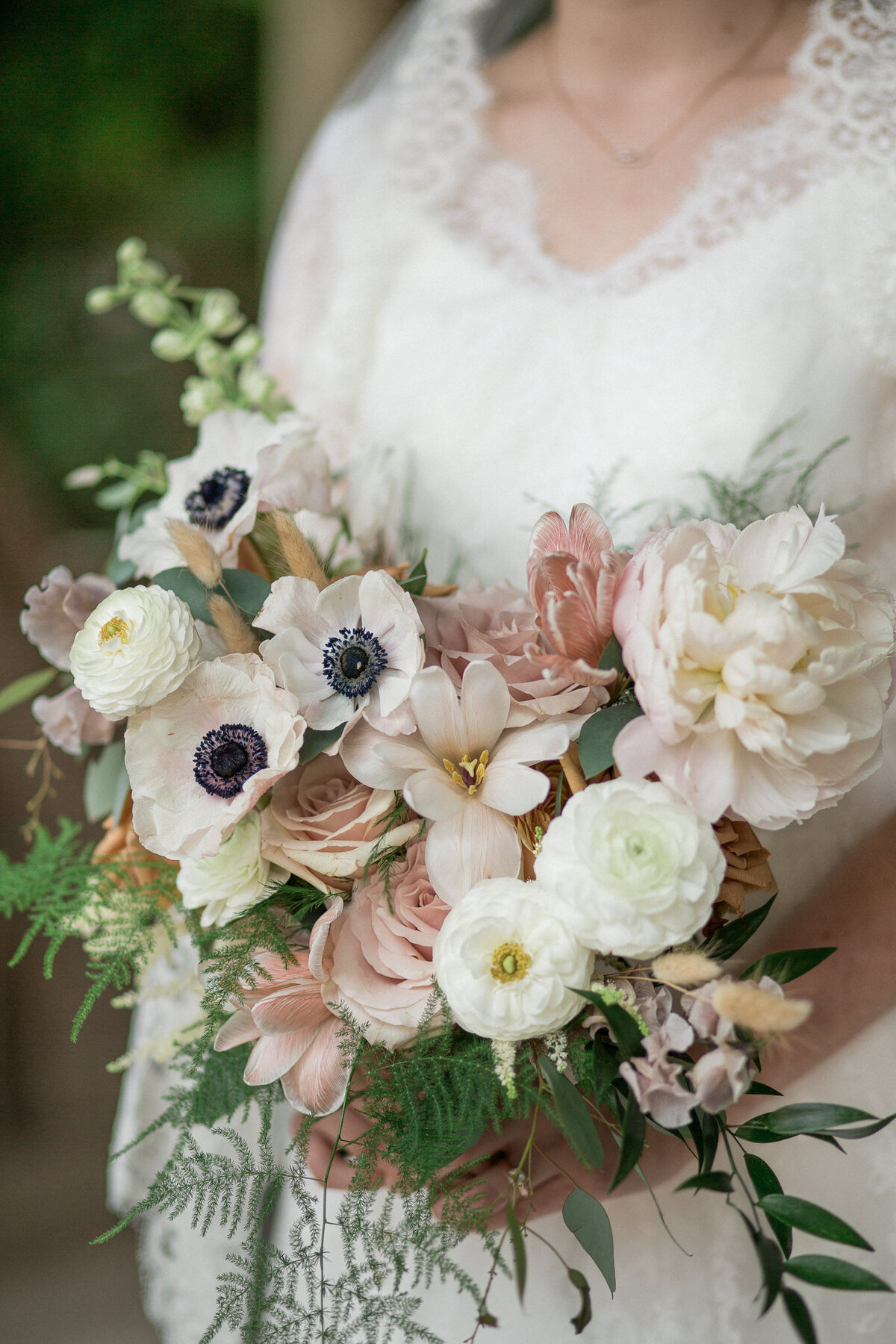 Beautiful bouquet of flowers captured by Stephanie Eddy, Boulder Colorado wedding photographer