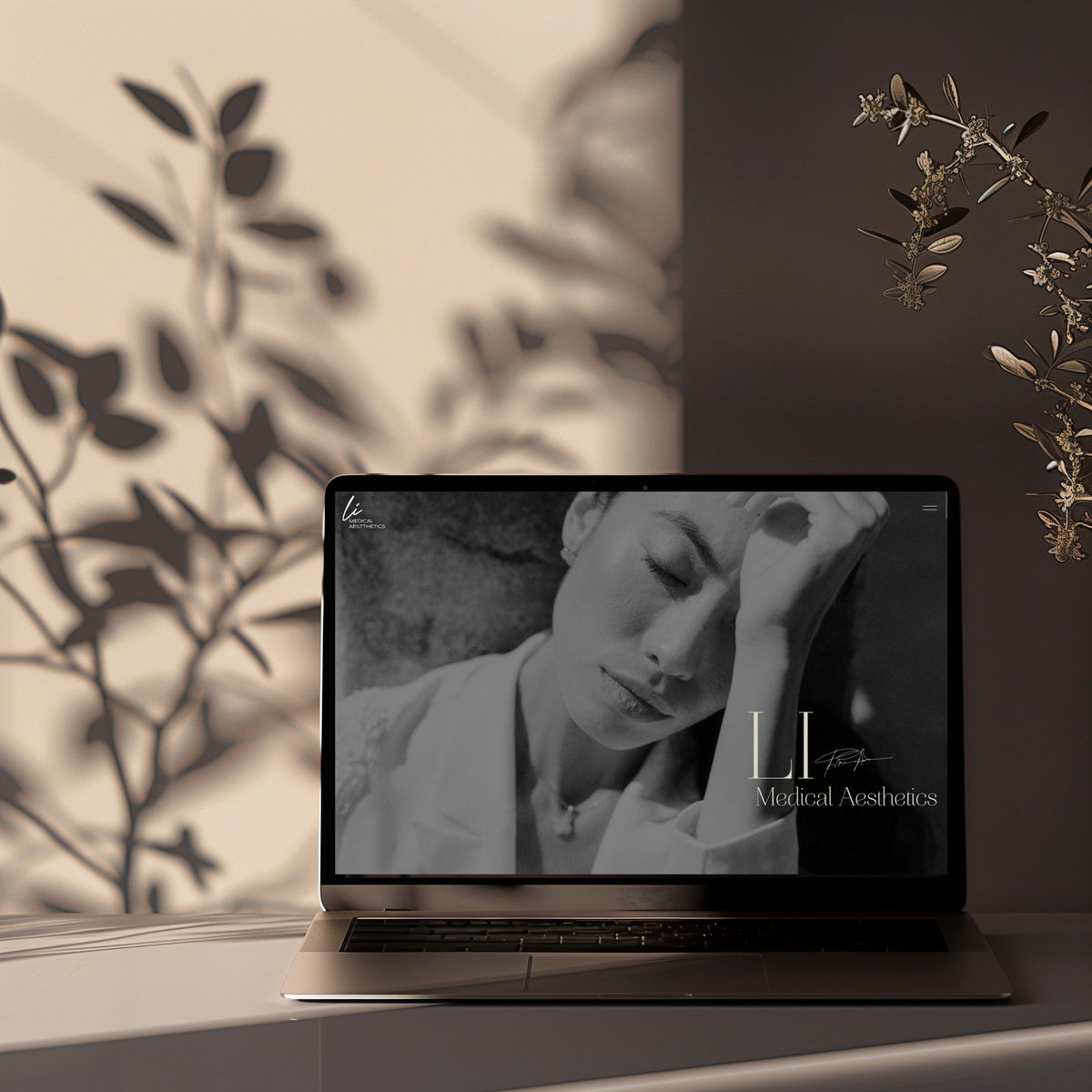 Macbook Mockup MM5 (1)