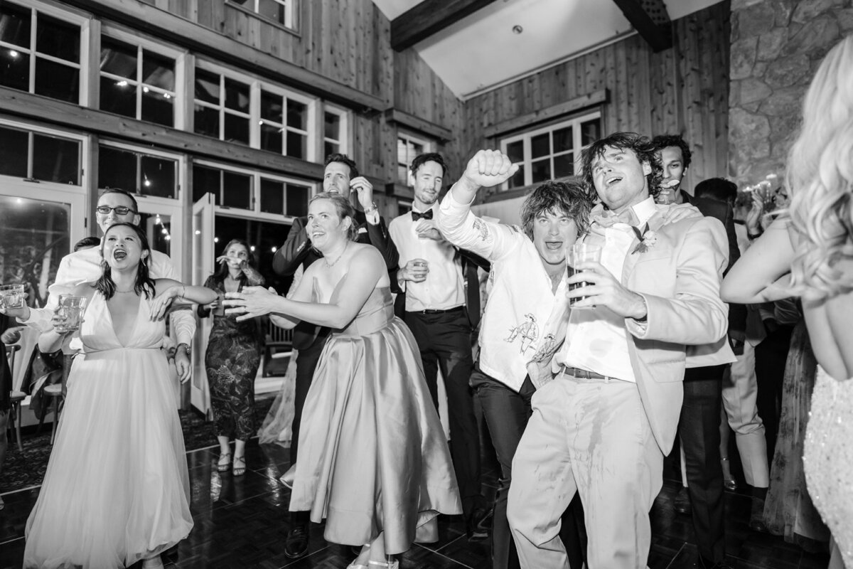 deer-valley-mountain-summer-wedding-logan-walker-423L-3133bw